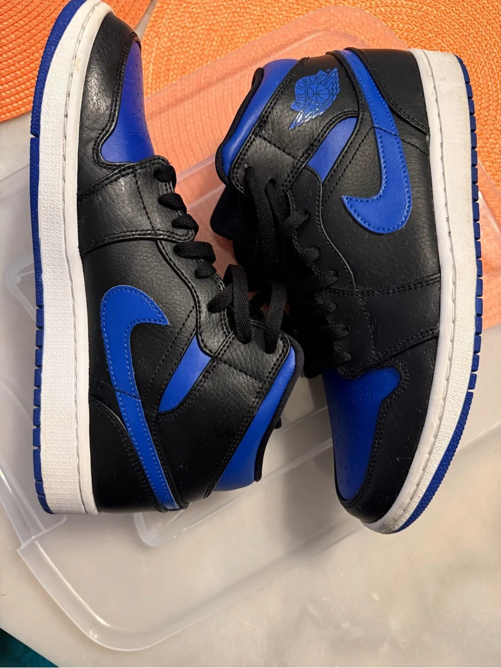 Jordan Men's Black and Royal Blue High-Top Sneakers